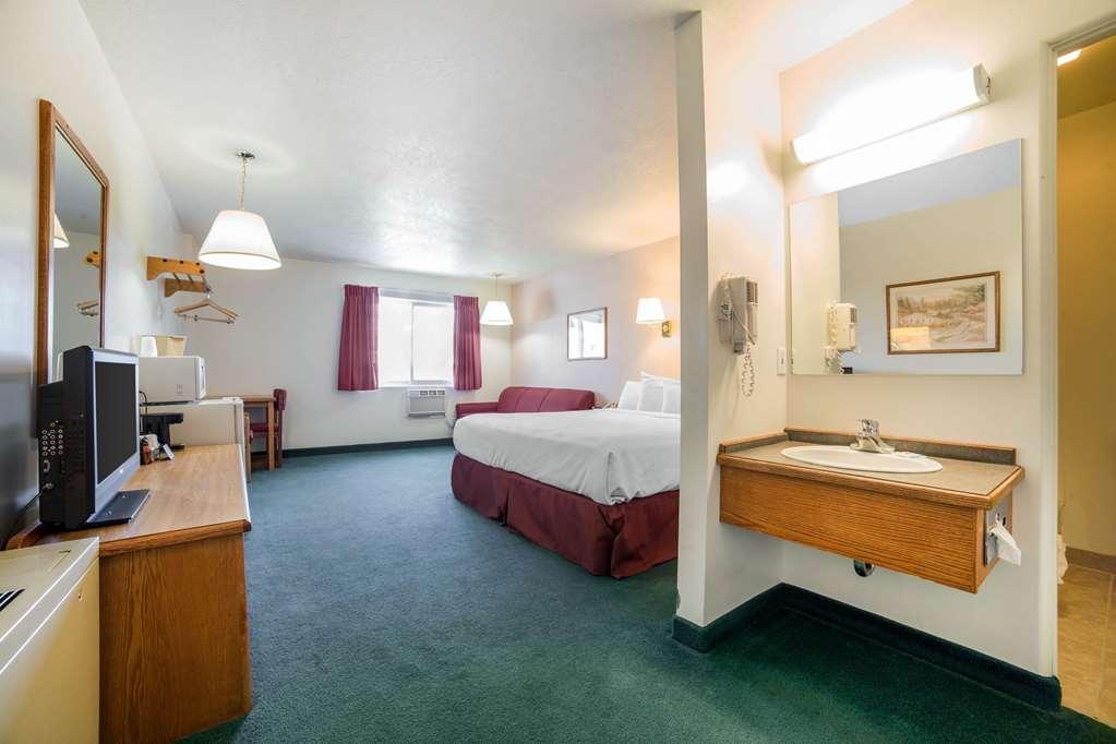 Rodeway Inn Whitehall Zimmer foto